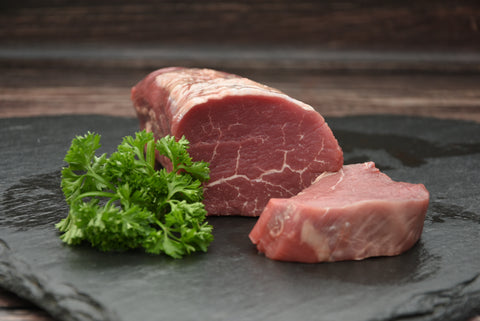 Rinderfilet aus der Mitte, 250g Portion, Preis pro kg 88,90€ - Anzahlung