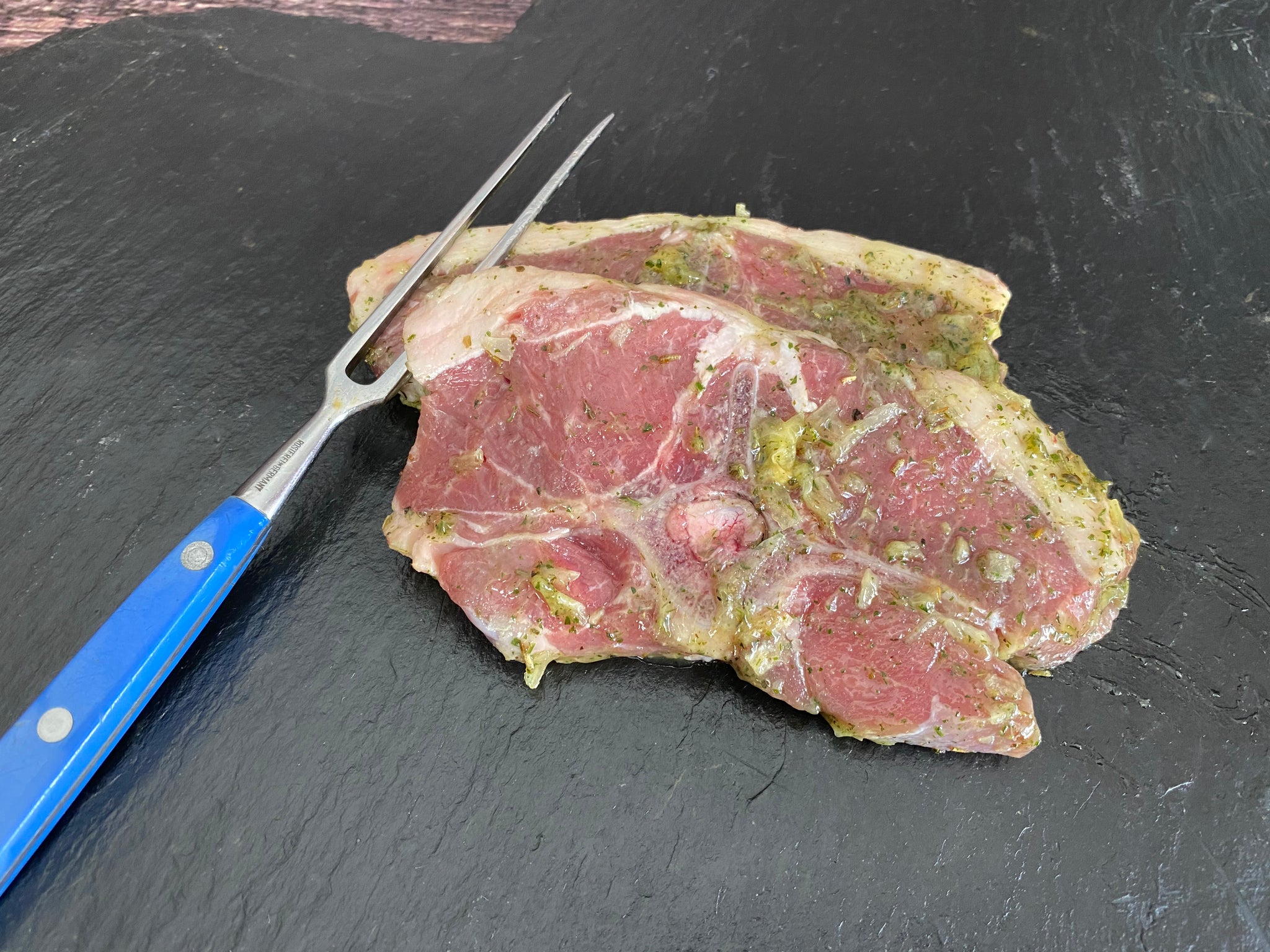 Lammkotelett mariniert „Kräuter der Provence mit Zwiebeln“ - 250g Portion - Preis pro Kg 42,90€ - Anzahlung