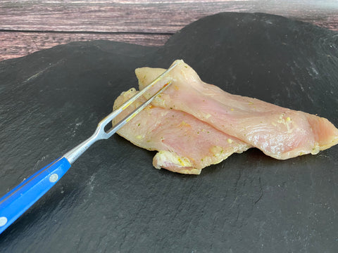 Putenfilet mariniert „Kräuterbutter“ - 250g Portion - Preis pro Kg 27,90€ - Anzahlung
